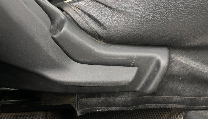 2020 Maruti Baleno DELTA PETROL 1.2, Petrol, Manual, 1,38,995 km, Driver Side Adjustment Panel