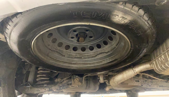 2021 Mahindra XUV700 AX 7 LUXURY P AT 7 STR, Petrol, Automatic, 81,453 km, Spare Tyre