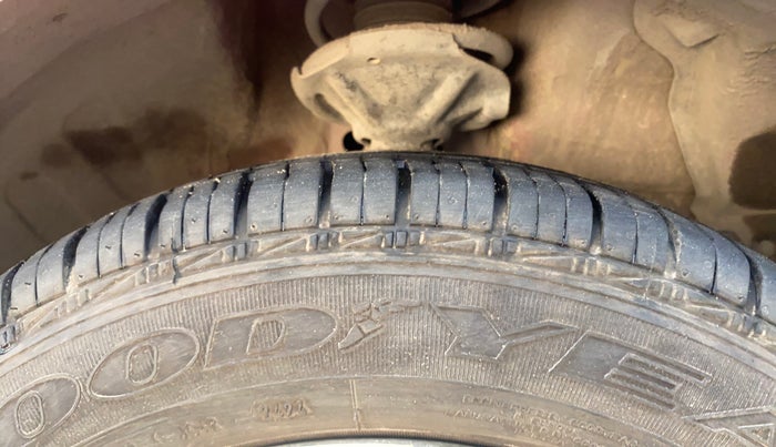 2017 Maruti Celerio VXI, Petrol, Manual, 56,588 km, Right Front Tyre Tread