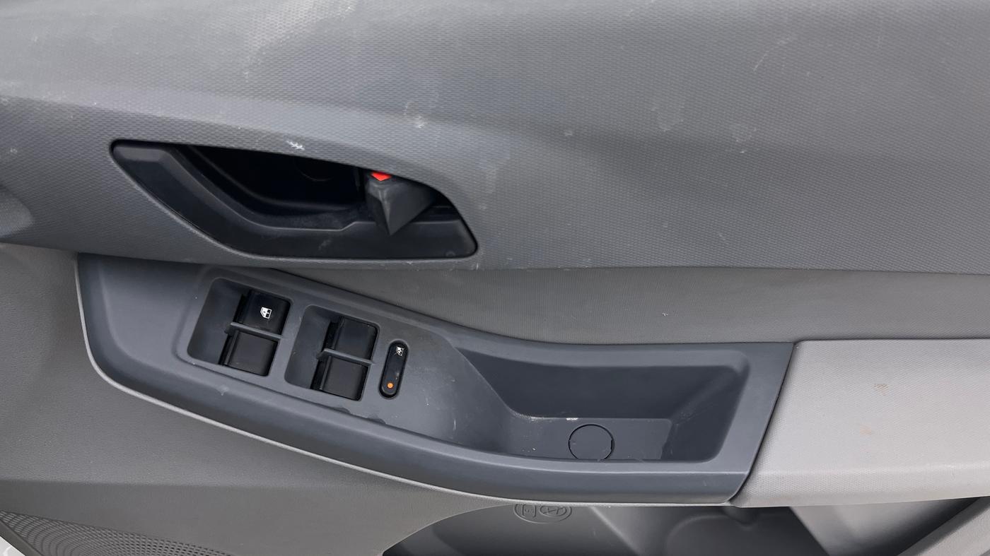 2023 Tata TIGOR XM PETROL, Petrol, Manual, 38,631 km, Driver Side Door Panels Control