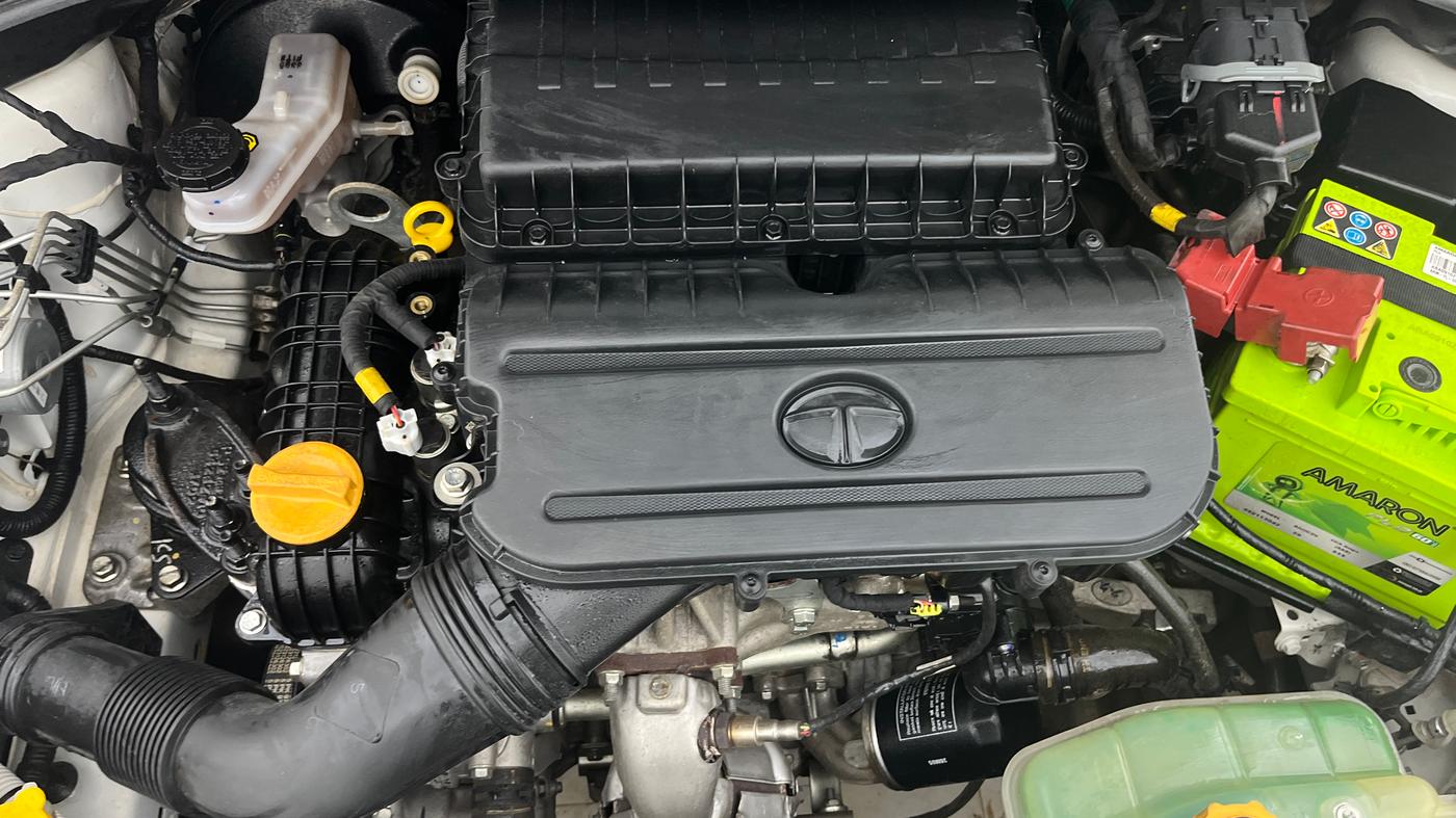 2023 Tata TIGOR XM PETROL, Petrol, Manual, 38,631 km, Engine View