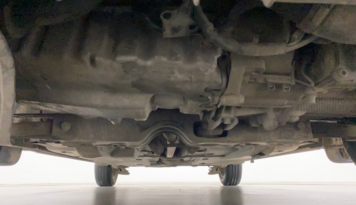 2015 Volkswagen Vento COMFORTLINE 1.5 AT, Diesel, Automatic, 99,094 km, Front Underbody