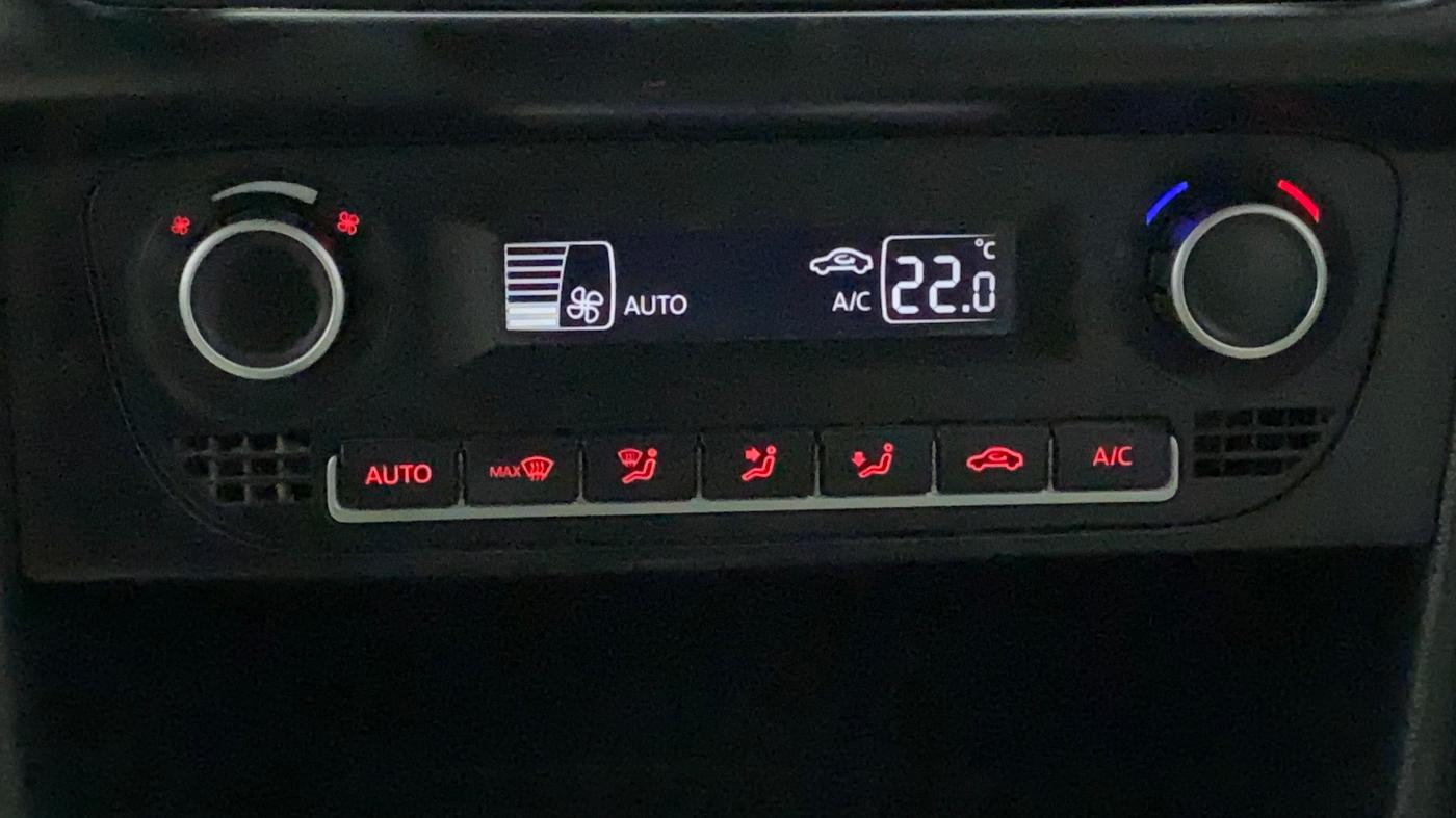 2015 Volkswagen Vento COMFORTLINE 1.5 AT, Diesel, Automatic, 99,094 km, Automatic Climate Control
