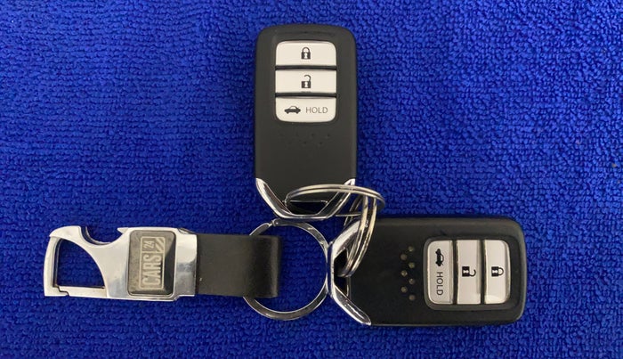 2019 Honda Amaze 1.2L I-VTEC VX, Petrol, Manual, 57,072 km, Key Close Up