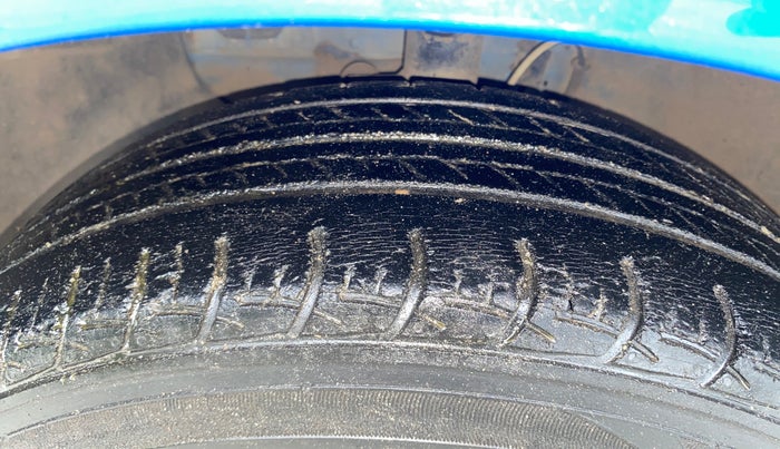2018 Hyundai Elite i20 ASTA 1.2, Petrol, Manual, 54,373 km, Left Front Tyre Tread