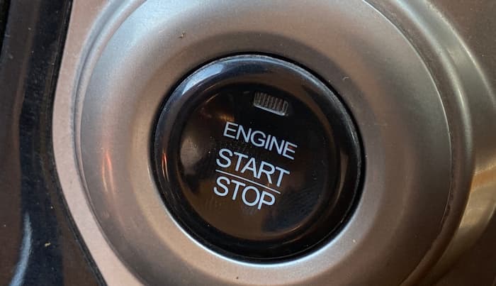 2019 Mahindra XUV500 W9 AT, Diesel, Automatic, 88,811 km, Keyless Start/ Stop Button