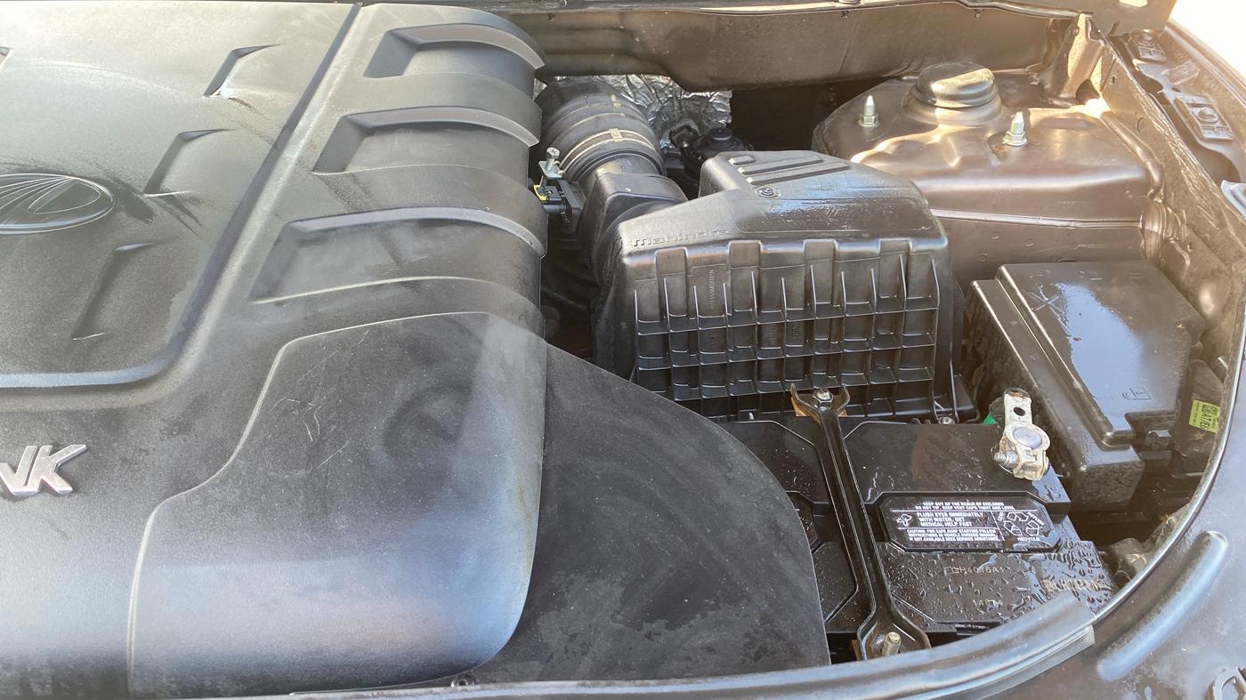 2019 Mahindra XUV500 W9 AT, Diesel, Automatic, 88,811 km, Engine View - Left