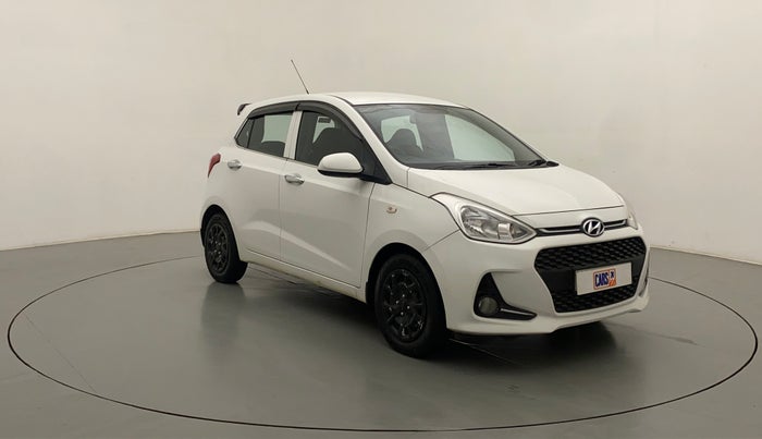 2017 Hyundai Grand i10 SPORTZ 1.2 KAPPA VTVT, CNG, Manual, 1,09,662 km, Right Front Diagonal