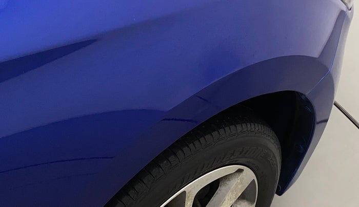 2016 Hyundai Elite i20 ASTA 1.2 (O), Petrol, Manual, 40,338 km, Right fender - Minor scratches