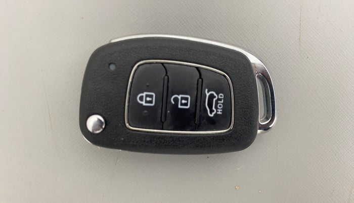 2016 Hyundai i20 Active 1.2 S, Petrol, Manual, 53,911 km, Key Close Up