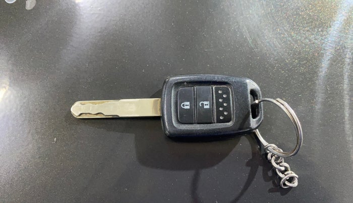 2017 Honda WR-V 1.2L I-VTEC VX MT, Petrol, Manual, 31,941 km, Key Close Up