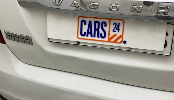 2016 Maruti Wagon R 1.0 VXI, CNG, Manual, 61,363 km, Dicky (Boot door) - Slightly dented