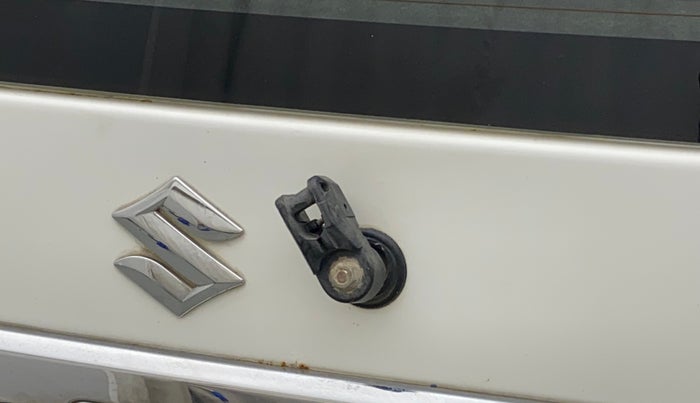 2016 Maruti Wagon R 1.0 VXI, CNG, Manual, 61,363 km, Rear windshield - Wiper arm not available