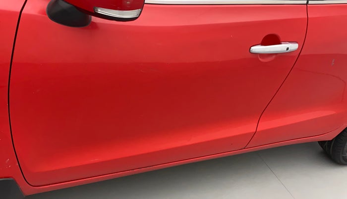 2016 Maruti Baleno ALPHA DIESEL 1.3, Diesel, Manual, 99,240 km, Front passenger door - Minor scratches