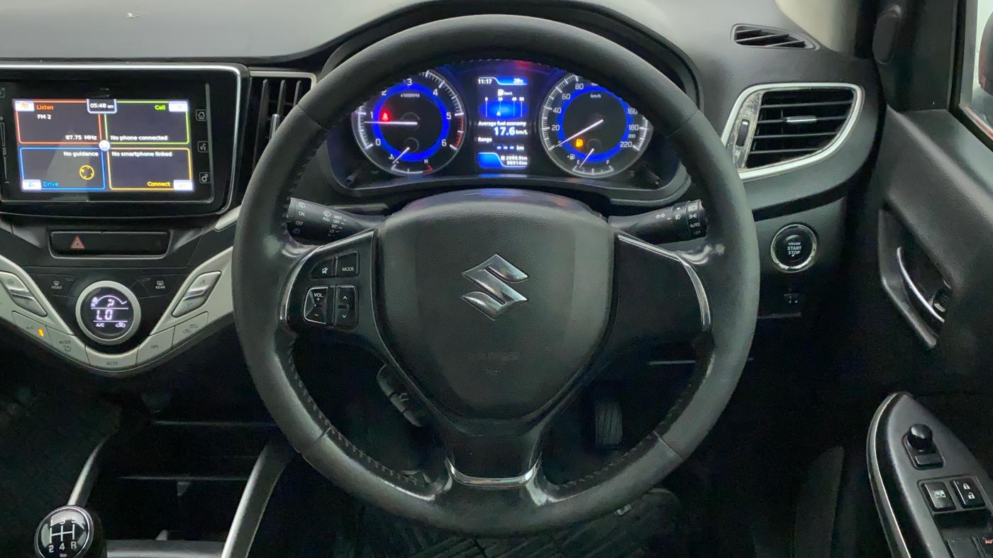 2016 Maruti Baleno ALPHA DIESEL 1.3, Diesel, Manual, 99,240 km, Steering Wheel Close Up