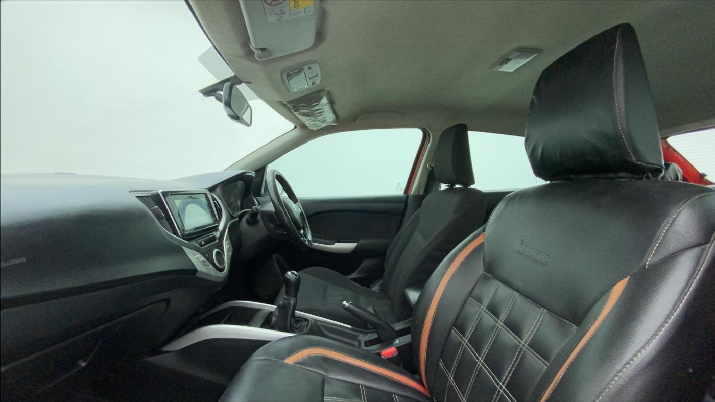 2016 Maruti Baleno ALPHA DIESEL 1.3, Diesel, Manual, 99,240 km, Right Side Front Door Cabin