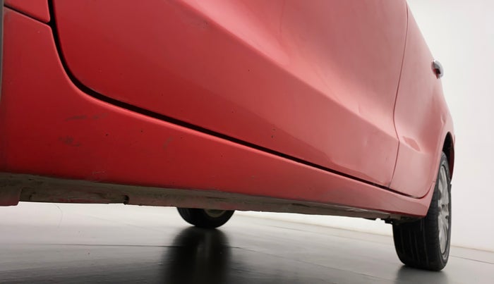 2016 Maruti Baleno ALPHA DIESEL 1.3, Diesel, Manual, 99,240 km, Left running board - Minor scratches