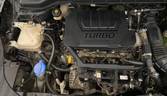 2023 KIA CARENS  PRESTIGE 1.5 TURBO PETROL IMT 7 STR , Petrol, Manual, 52,858 km, Engine View - Right