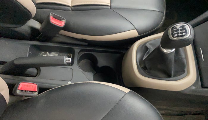 2015 Hyundai Xcent S 1.2, Petrol, Manual, 45,769 km, Gear Lever