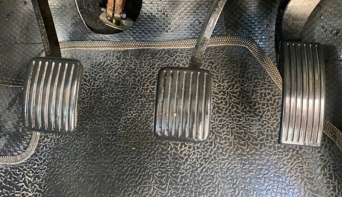 2015 Hyundai Xcent S 1.2, Petrol, Manual, 45,769 km, Pedals