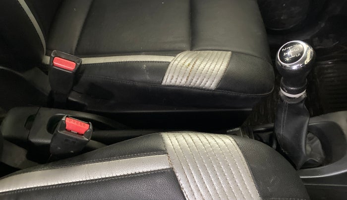 2015 Maruti Wagon R 1.0 LXI, Petrol, Manual, 9,847 km, Gear Lever