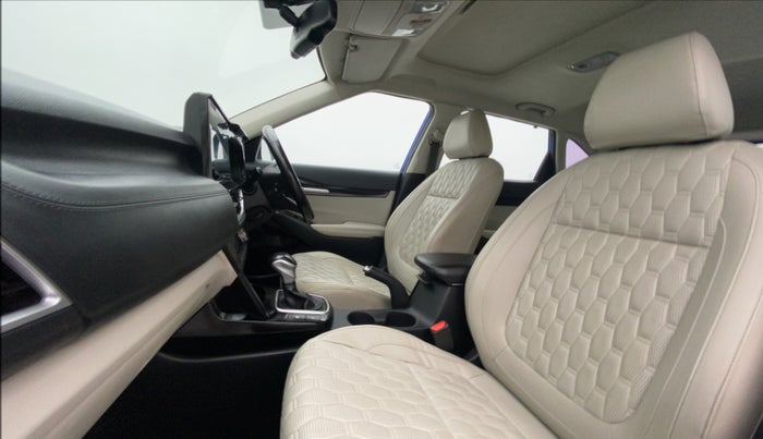 2019 KIA SELTOS HTX PLUS AT1.5 DIESEL, Diesel, Automatic, 82,515 km, Right Side Front Door Cabin