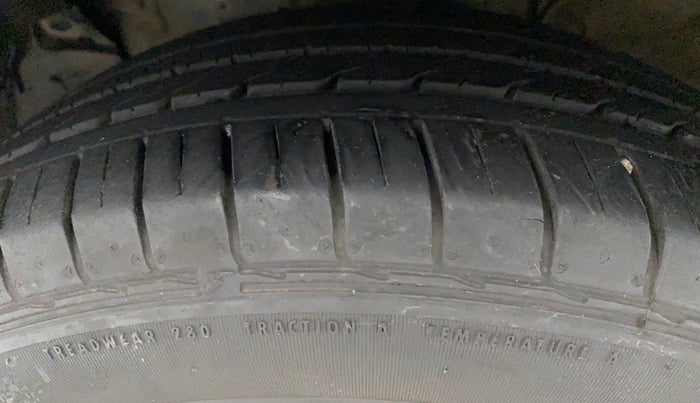 2019 KIA SELTOS HTX PLUS AT1.5 DIESEL, Diesel, Automatic, 82,515 km, Left Front Tyre Tread