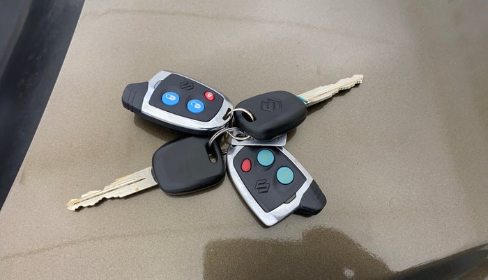 2015 Maruti Wagon R 1.0 LXI CNG, CNG, Manual, 1,10,768 km, Key Close Up