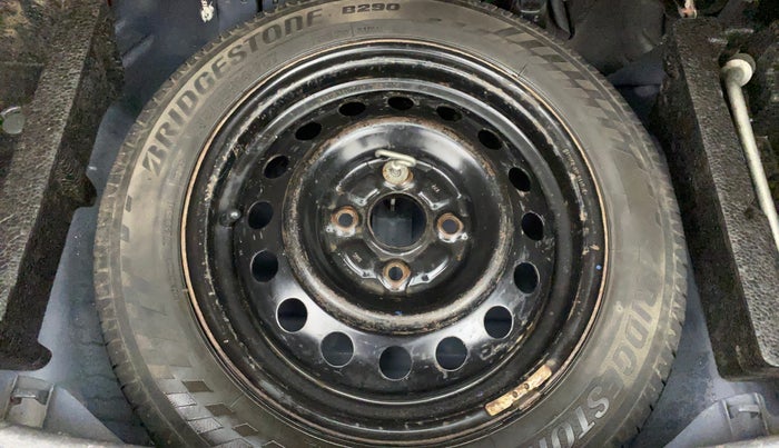 2012 Maruti Wagon R 1.0 LXI, Petrol, Manual, 1,05,087 km, Spare Tyre