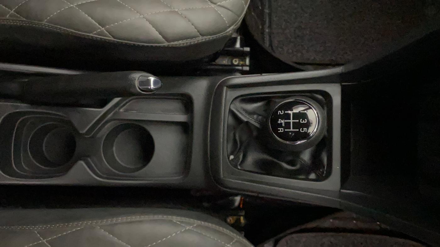 2017 Maruti Vitara Brezza ZDI, Diesel, Manual, 55,359 km, Gear Lever