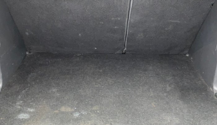 2017 Maruti Vitara Brezza ZDI, Diesel, Manual, 55,290 km, Boot Inside