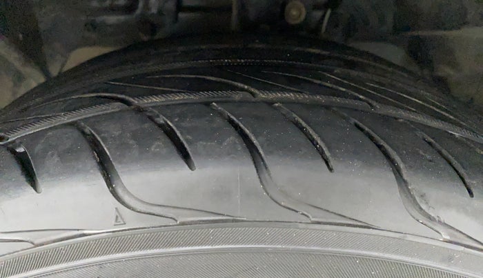 2019 Ford FREESTYLE TITANIUM Plus 1.5 TDCI MT, Diesel, Manual, 67,699 km, Left Front Tyre Tread