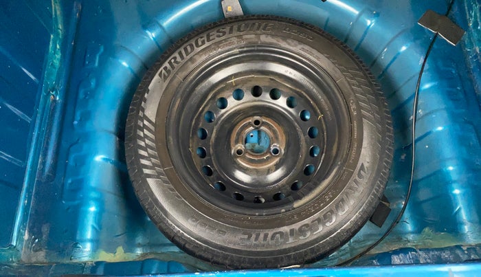 2021 Renault Kwid RXT 1.0 (O), Petrol, Manual, 21,408 km, Spare Tyre