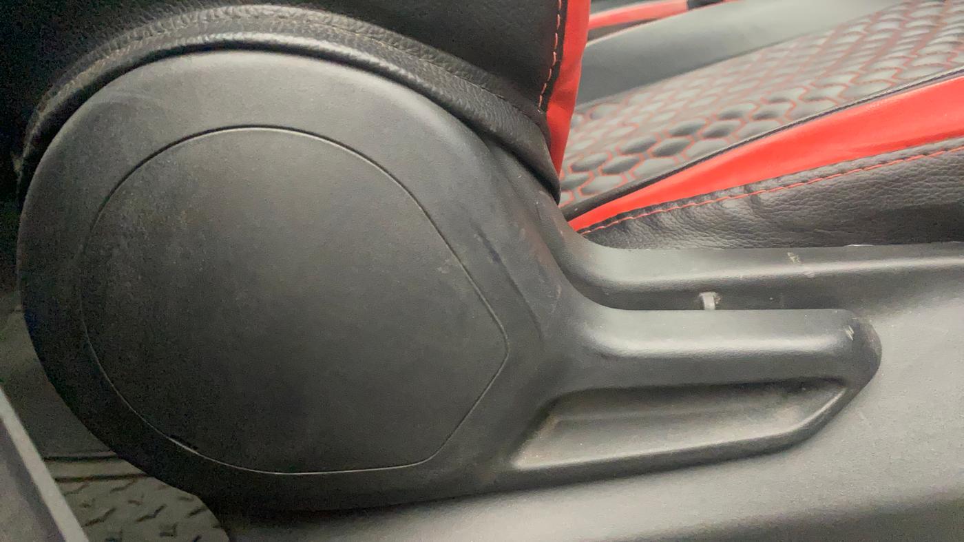 2021 Tata TIGOR XM PETROL, Petrol, Manual, 30,140 km, Driver Side Adjustment Panel