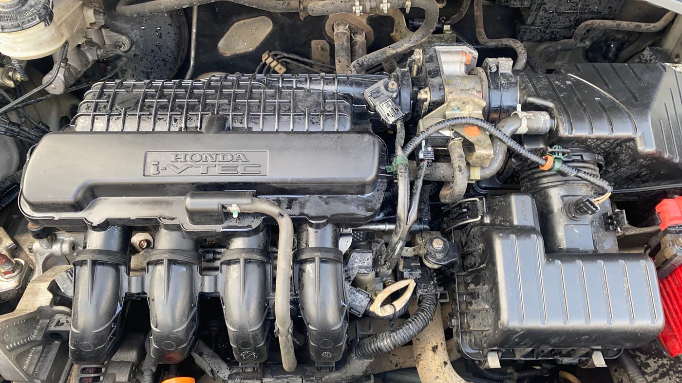 2014 Honda Brio VX AT, Petrol, Automatic, 1,03,862 km, Engine View