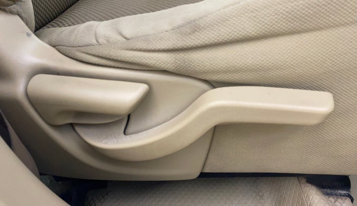 2014 Honda Brio VX AT, Petrol, Automatic, 1,03,595 km, Driver Side Adjustment Panel