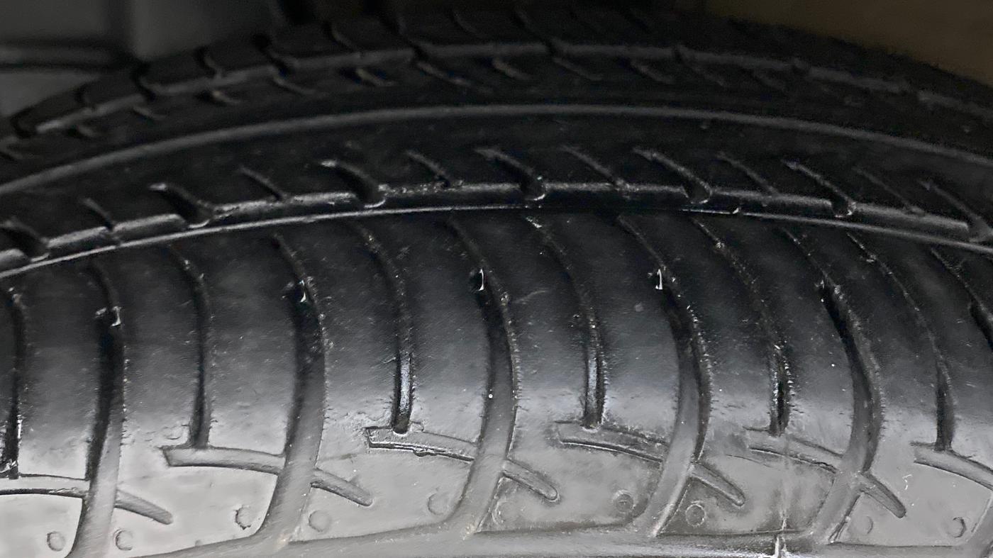 2020 Maruti New Wagon-R ZXI 1.2 old, Petrol, Manual, 78,496 km, Left Front Tyre Tread