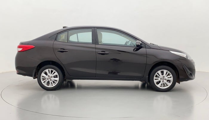 2018 Toyota YARIS V CVT, Petrol, Automatic, 23,418 km, Right Side View