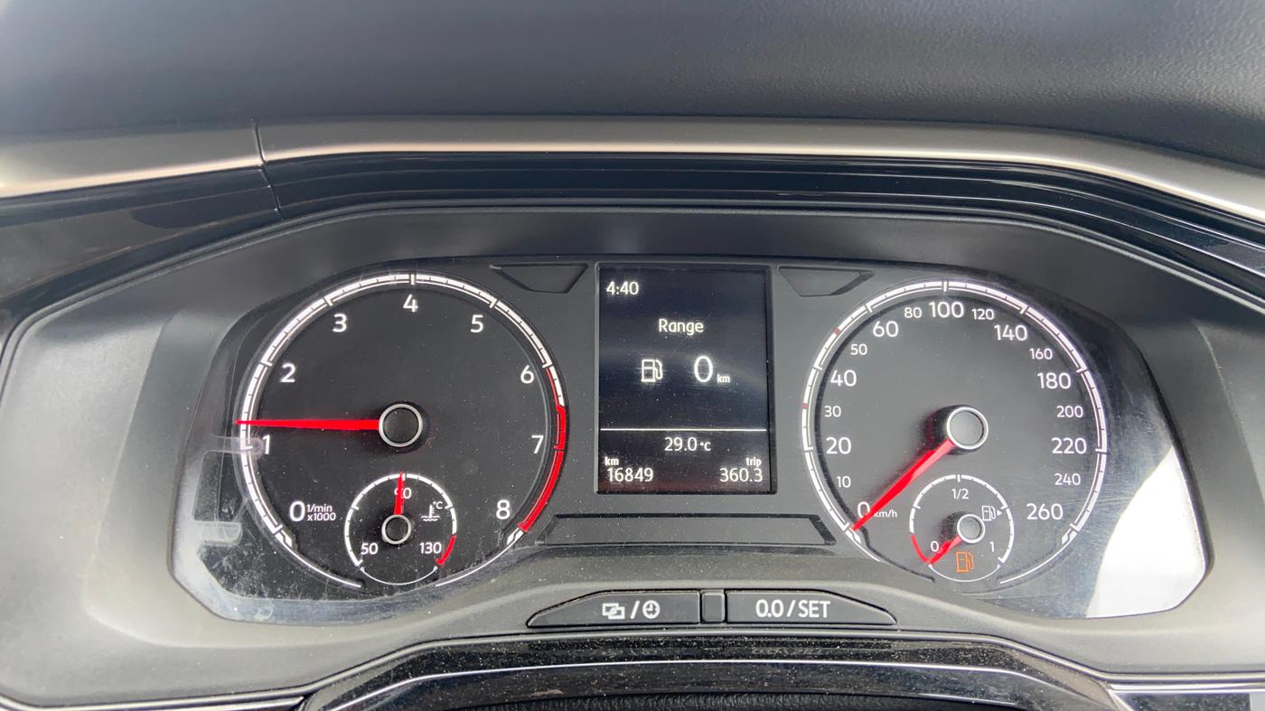 2022 Volkswagen VIRTUS HIGHLINE TSI 1.0 MT, Petrol, Manual, 16,832 km, Odometer Image