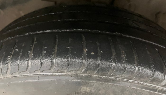 2020 Hyundai VENUE SX 1.0 TURBO, Petrol, Manual, 66,219 km, Left Front Tyre Tread