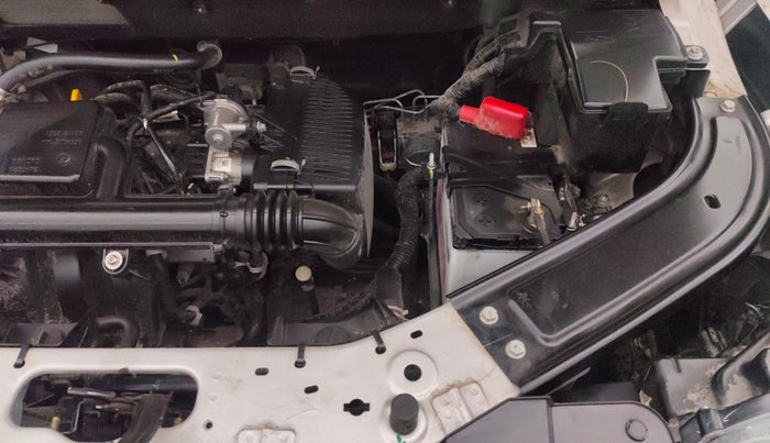 2023 Renault Kiger RXT MT, Petrol, Manual, 8,498 km, Engine View - Left