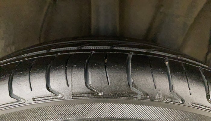 2020 Hyundai GRAND I10 NIOS SPORTZ 1.2 KAPPA VTVT CNG, CNG, Manual, 58,784 km, Left Rear Tyre Tread