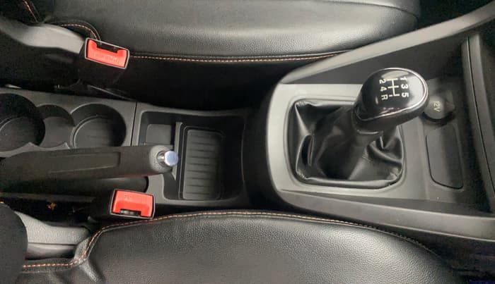 2016 Ford New Figo TREND 1.5L DIESEL, Diesel, Manual, 72,560 km, Gear Lever