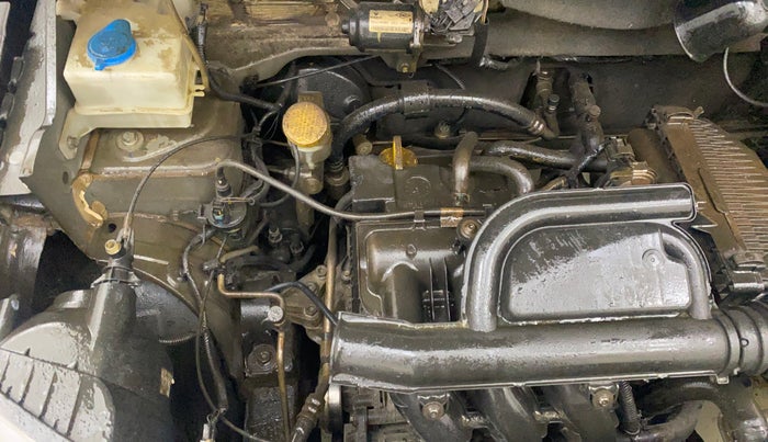 2017 Renault Kwid RXL 1.0 AMT, Petrol, Automatic, 43,806 km, Engine View - Right