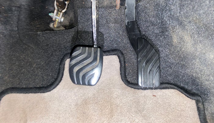 2017 Renault Kwid RXL 1.0 AMT, Petrol, Automatic, 43,806 km, Pedals