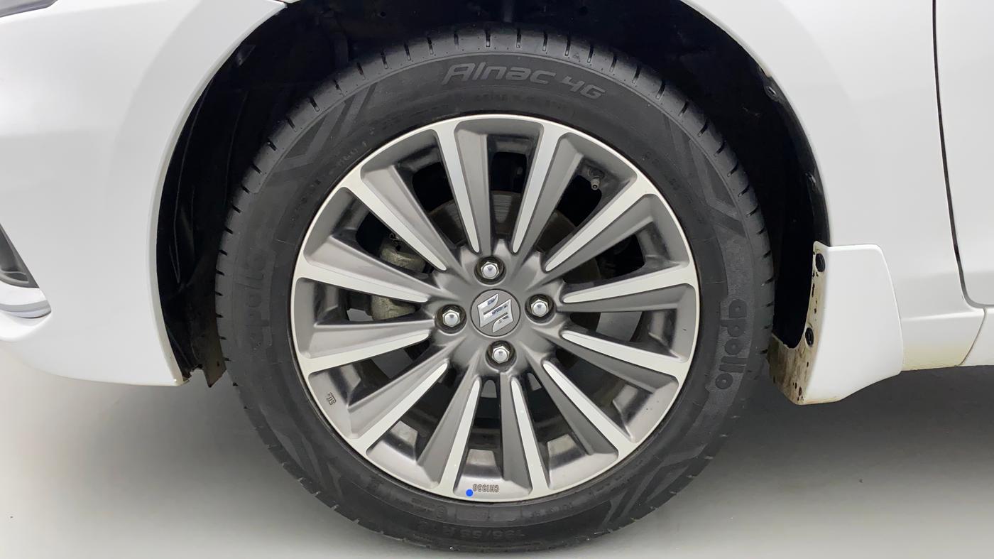 2021 Maruti Ciaz ALPHA  AT 1.5 SHVS PETROL, Petrol, Automatic, 37,265 km, Left Front Wheel