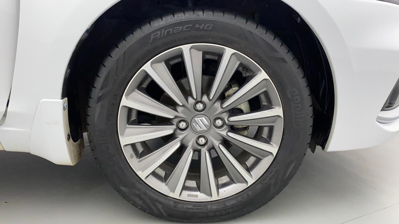 2021 Maruti Ciaz ALPHA  AT 1.5 SHVS PETROL, Petrol, Automatic, 37,265 km, Right Front Wheel