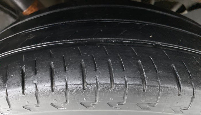 2019 Honda Amaze 1.2 SMT I VTEC, Petrol, Manual, 27,065 km, Left Front Tyre Tread