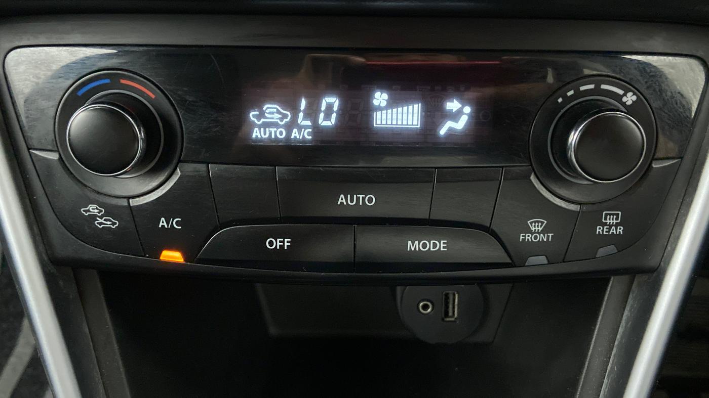 2020 Maruti S Cross ALPHA AT SMART HYBRID, Petrol, Automatic, 24,427 km, Automatic Climate Control