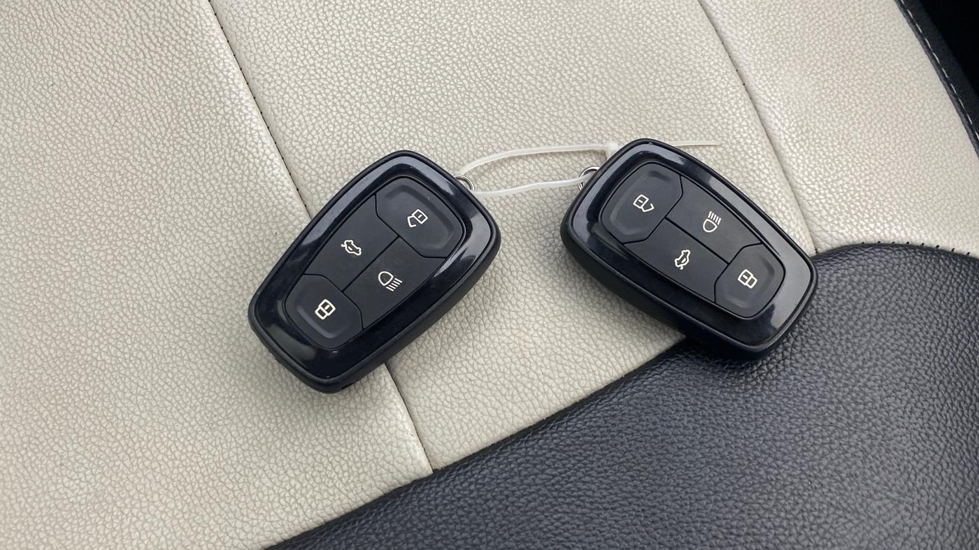 2022 Tata TIGOR XZ PLUS CNG, CNG, Manual, 44,071 km, Key Close Up